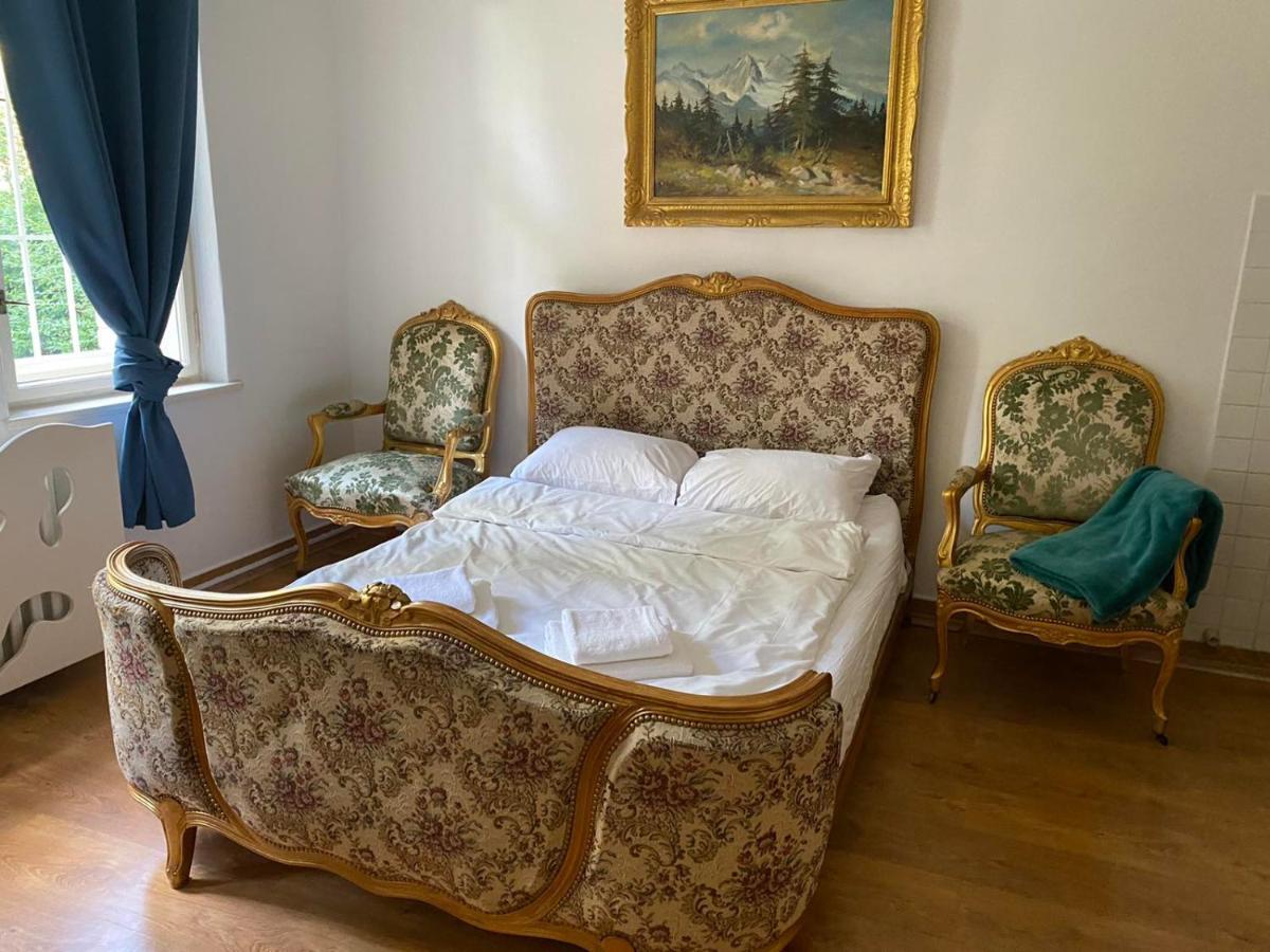 Bank Invest Apartmens - Old Town Lägenhet Prag Exteriör bild