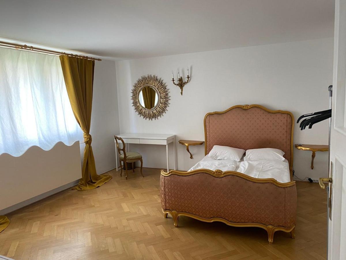 Bank Invest Apartmens - Old Town Lägenhet Prag Exteriör bild